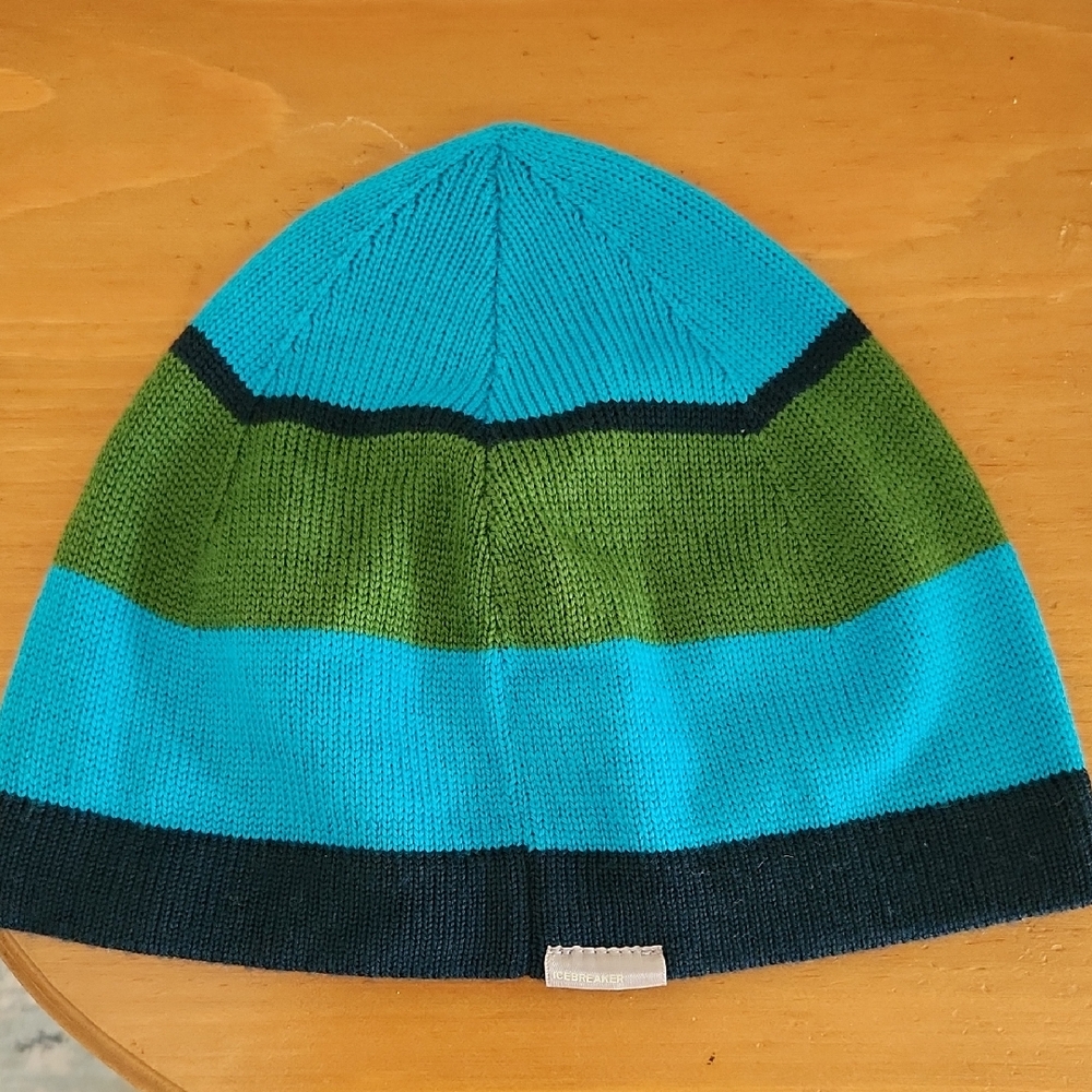 Icebreaker Merino Wook Striped Knit Beanie Hat - Blue & Green